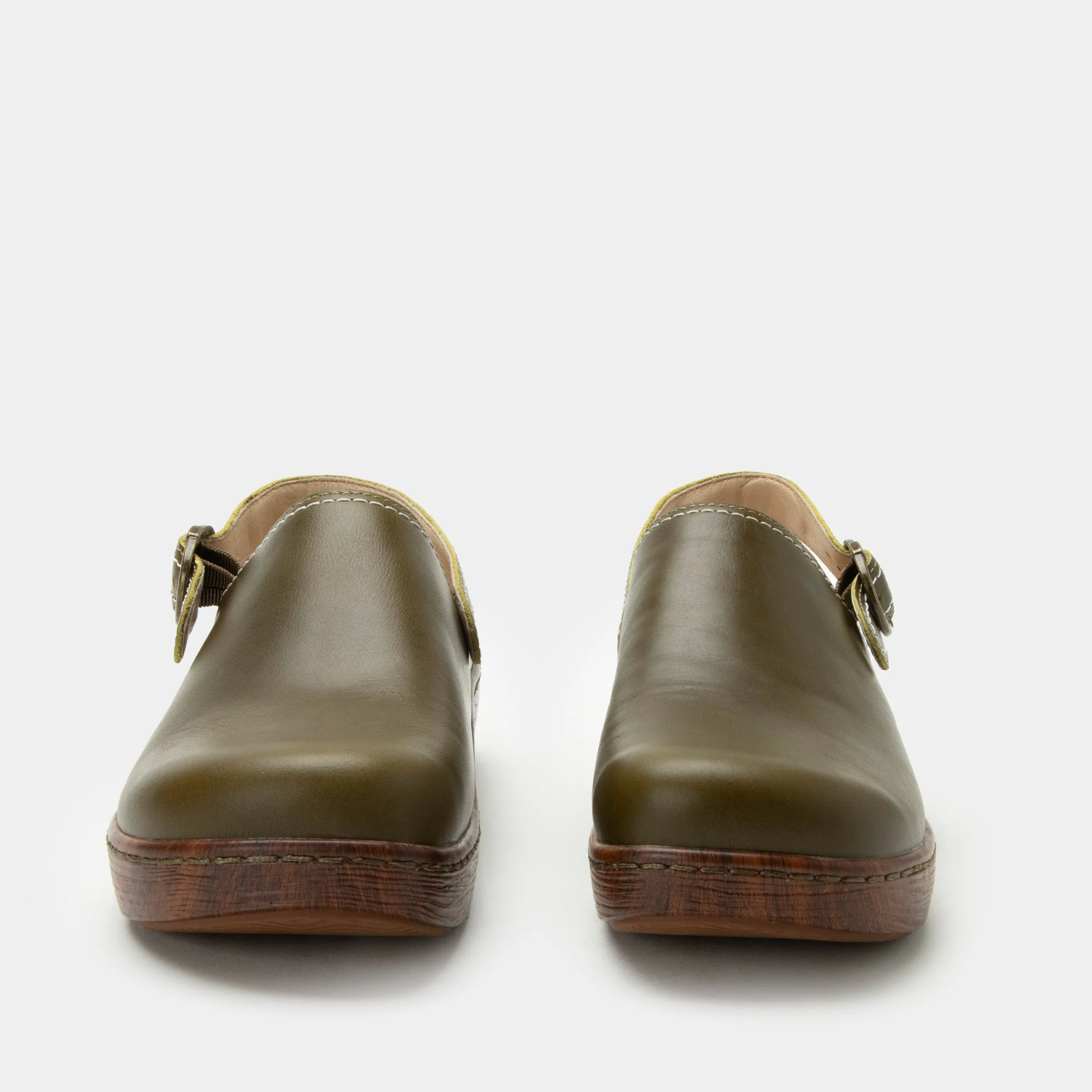 Olie Oliva Shoe