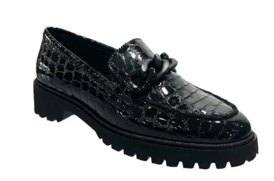 WOMEN'S ARA KIANA CHUNKY SOLE CHAIN LOAFER | BLACK CROCO PATENT